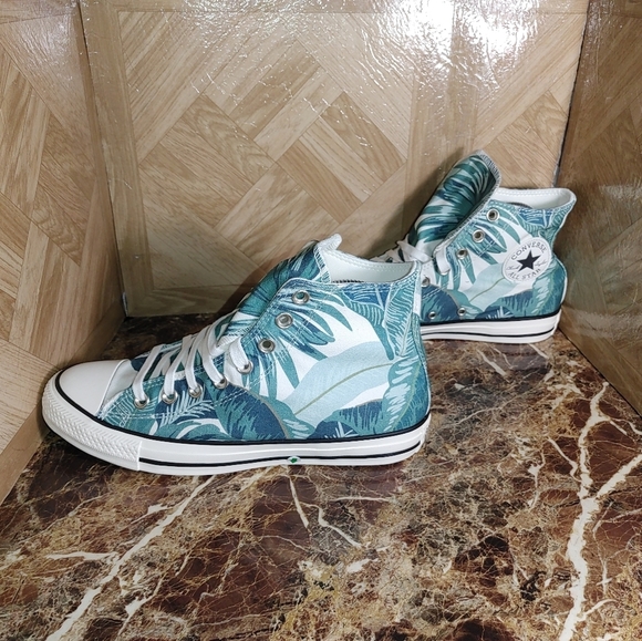 NEW Converse women's chuck taylor high jungle scene shoes size 7.5 025 - Picture 5 of 8